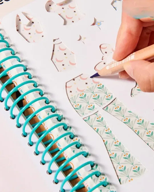 Atelier de Moda Criativae - Cuaderno para Vestir Muñecas