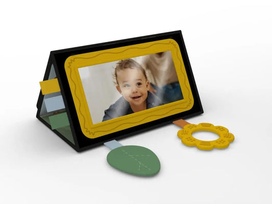 Bold Contrast Gallery Mat