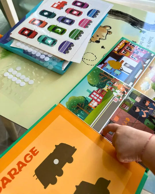 QuietBook Criativae - Libro Montessori de Actividades con Velcro